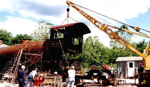 The cab is removed.  Photo by SLSTA Crewman Bob Buschart.  All rights reserved.