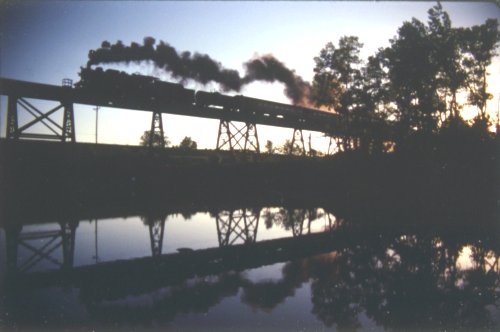 Crossing the NS bridge over the Missouri, River, in 1989.  Photo by Gary Hoover.  All rights reserved.